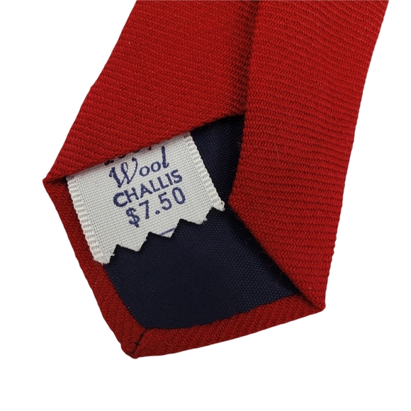 2/$15 Vintage Men's Red Wool Necktie Tie - Picture 3 of 5